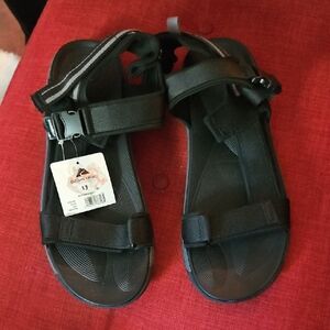 NWT. Ozark Trail Black Trek Sandals
